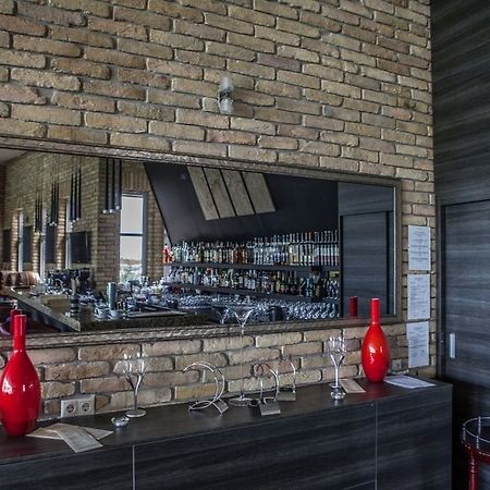 Hotel Azur Premium Siófok Esterno foto